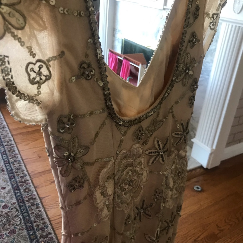 Sue Wong Backless Tan Dress - show stopper - Picture 2 of 2